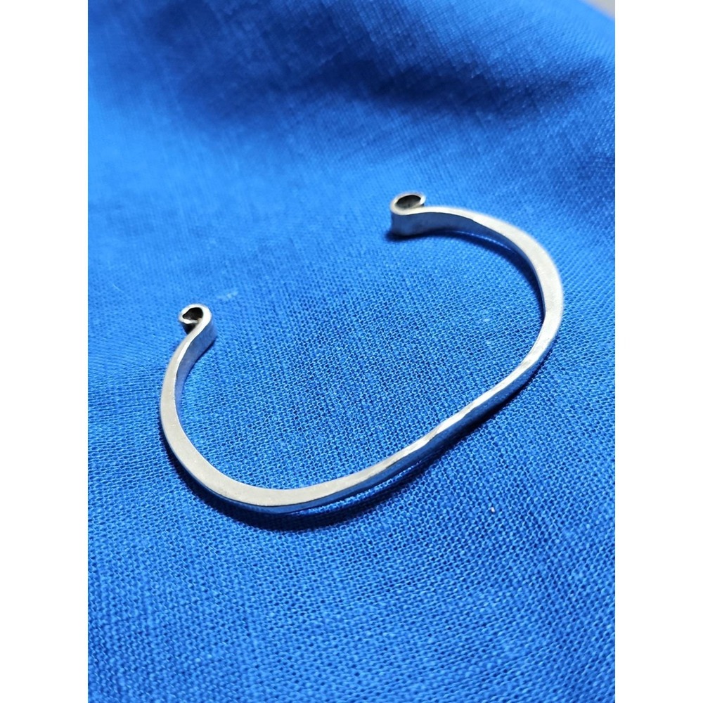 Hand Wrought Sterling Silver Cuff Bracelet Vintage Artisan Curled Ends Hammered